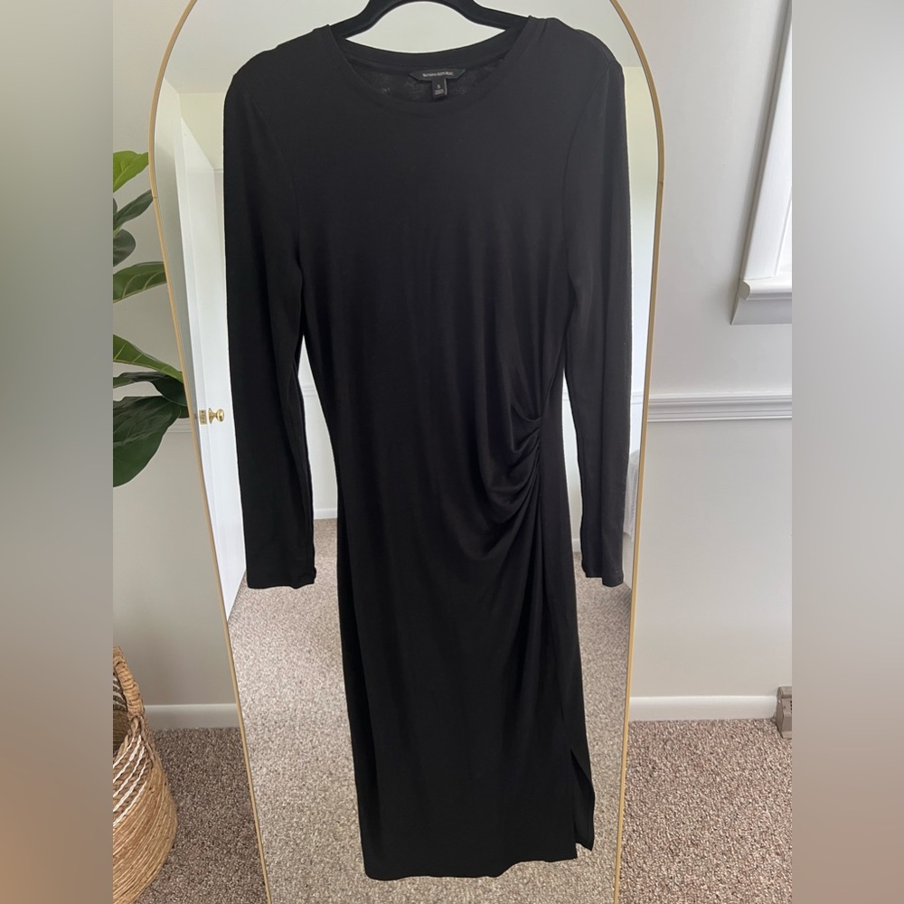 Black banana republic midi dress